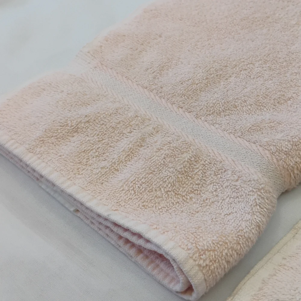Vintage Set of 2 Jubilee Peach Terry Cloth Hand Towels 100% Cotton Made In USA